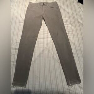 American Eagle Skinny Jeans, super stretch, size 2, light grey